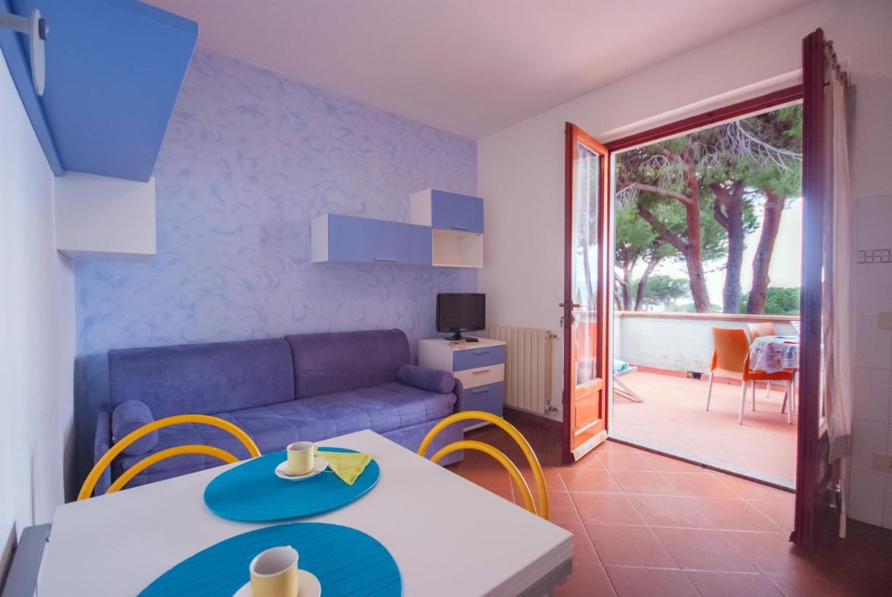 Residence Le Grazie Est กาโปลิเวรี ภายนอก รูปภาพ